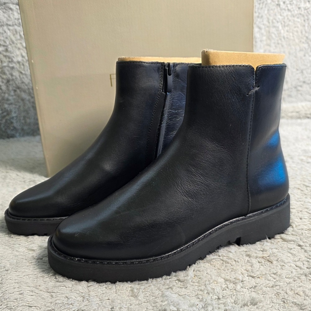 Franco Sarto Cassie Black‎ Leather Ankle Bootie Boots Flat Heel Women's 5M NEW